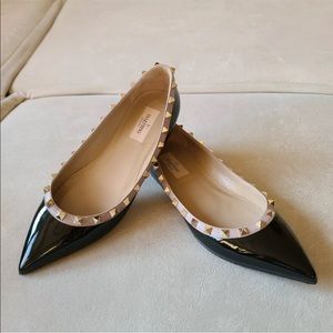 Valentino Rockstud Studded Black Patent Leather Ballet Flats 38